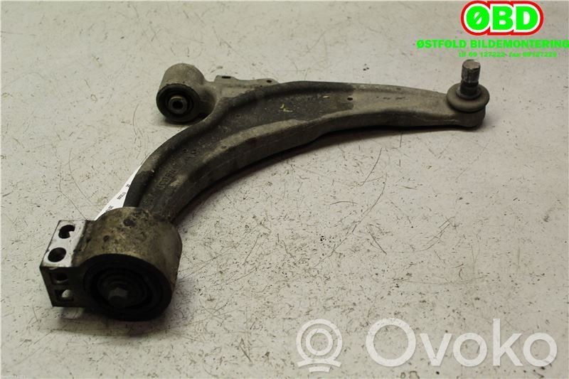 Opel Ampera Wahacz przedni 
