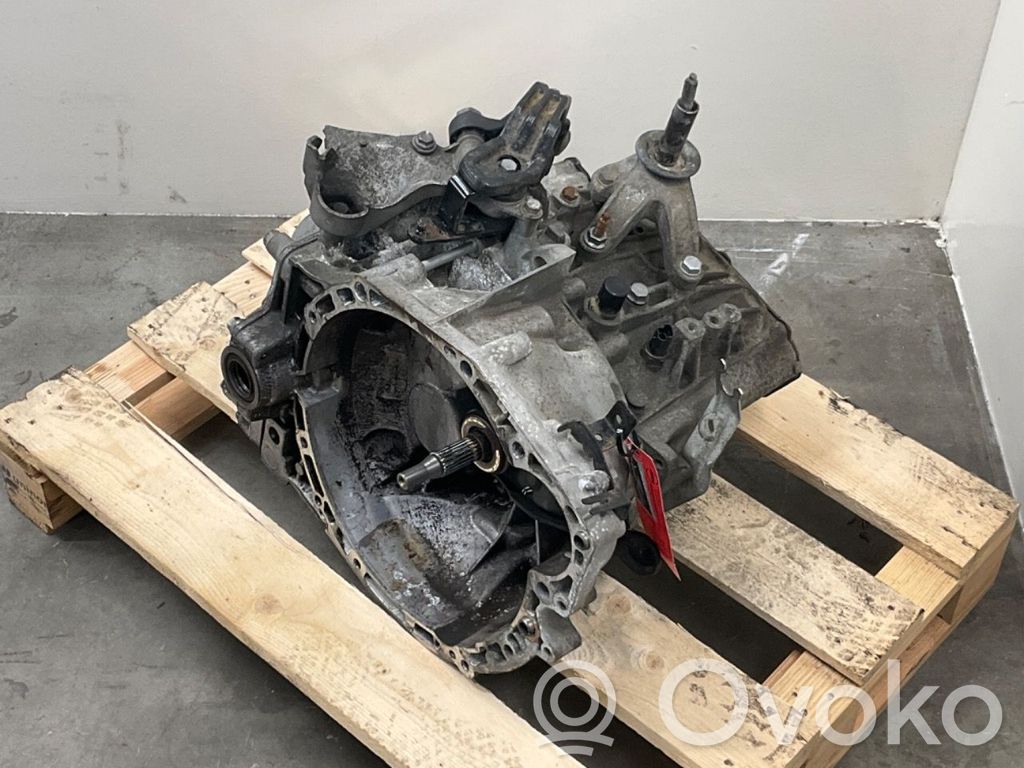 Citroen Jumpy Mehāniska 6 ātrumu pārnesumkārba 