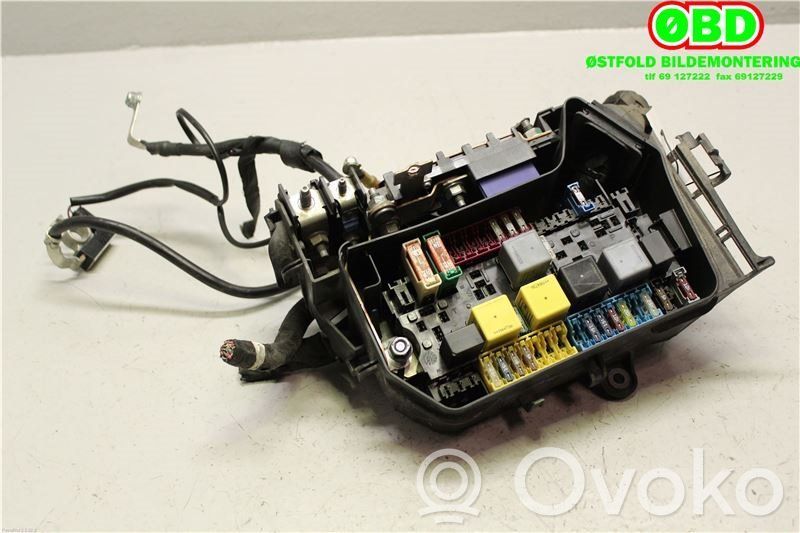 Mercedes-Benz B W246 W242 Set scatola dei fusibili