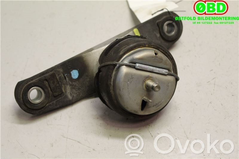 Engine mount bracket   31460937,31460937