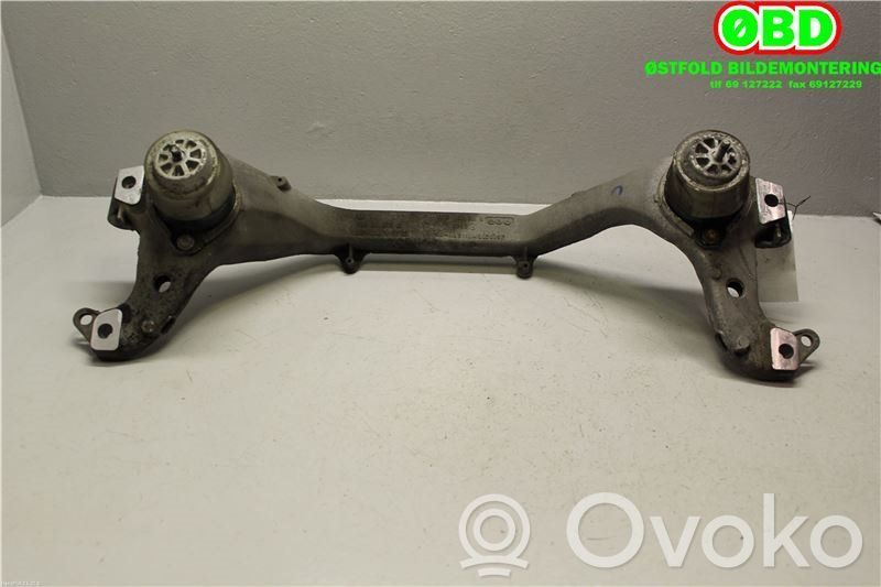 Porsche Cayenne (9PA) Engine mount bracket 