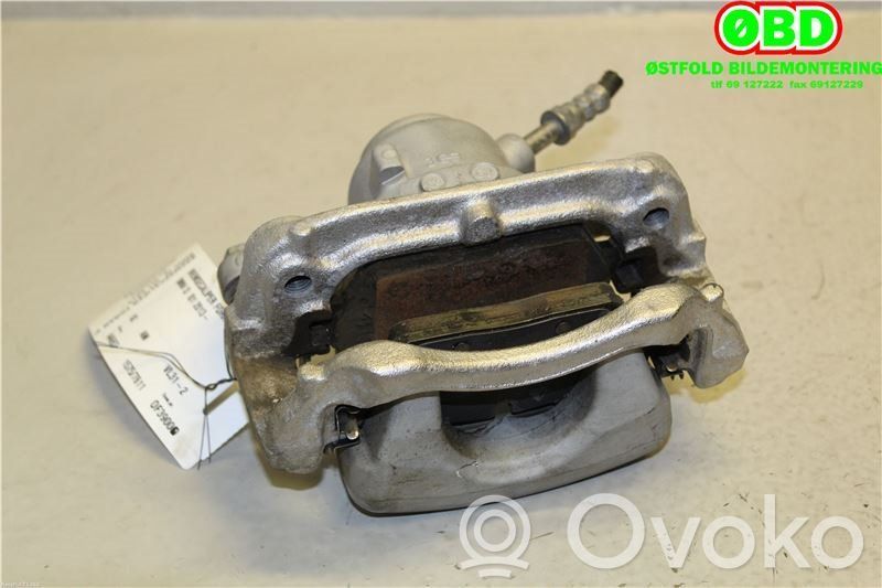 Étrier de frein avant   34116860269,34116860269