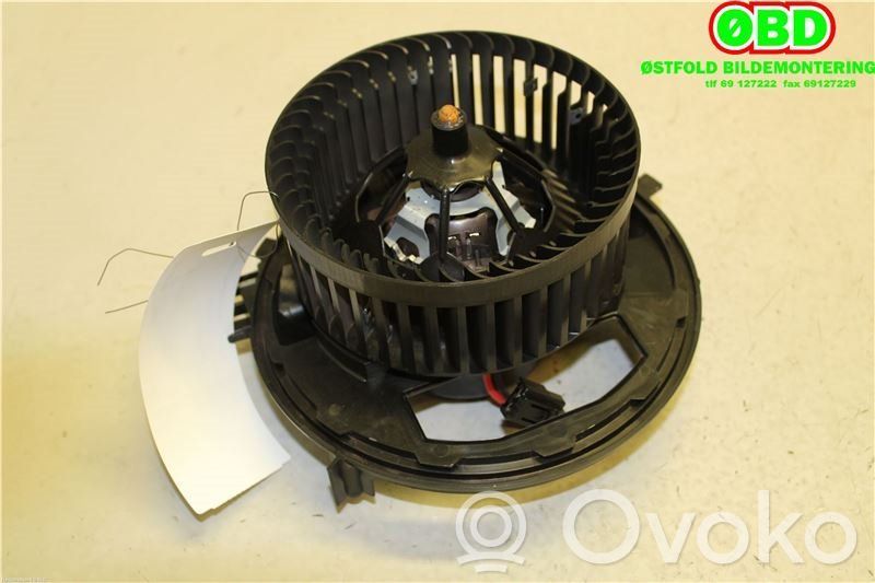 Volkswagen PASSAT B8 Ventilator aerotermă 