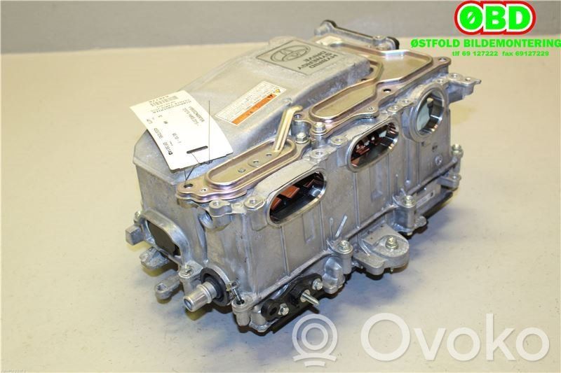 Inversor/convertidor de voltaje   G920059047,G920052033,G920052033,G920052033,G920059047
