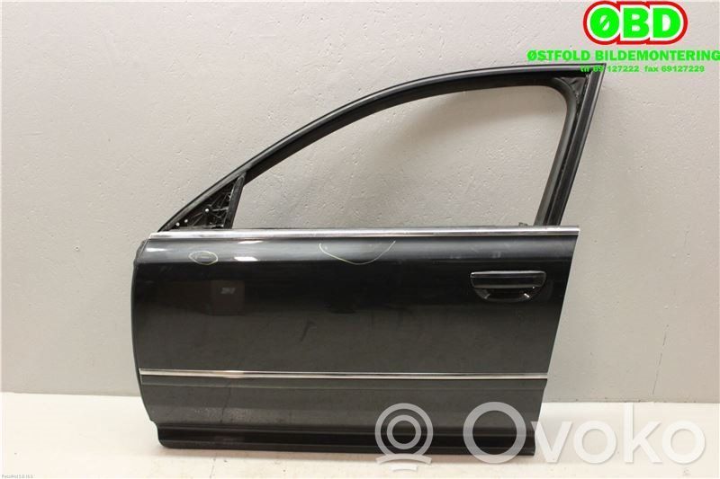 Puerta delantera   4E0831051C,4E0831051C