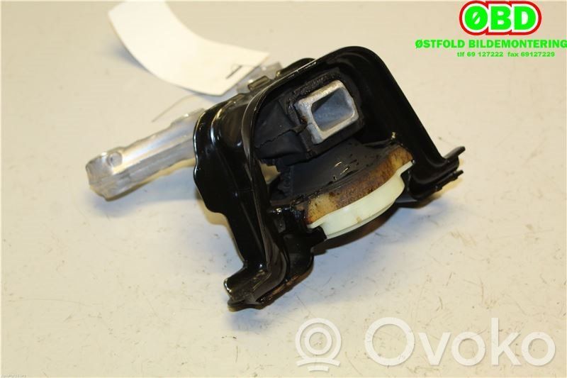 Opel Crossland X Wspornik / Mocowanie silnika 