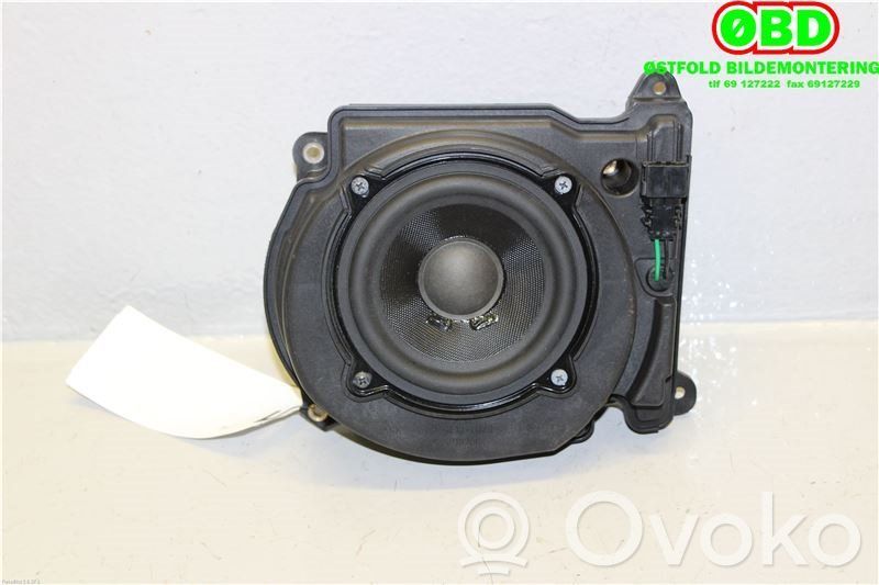 Audi A8 S8 D3 4E Altavoz de la puerta delantera 