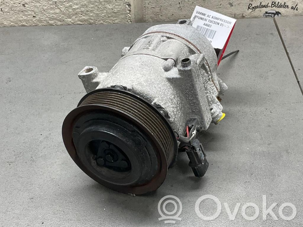 Hyundai Tucson TL Compressore aria condizionata (A/C) (pompa) 