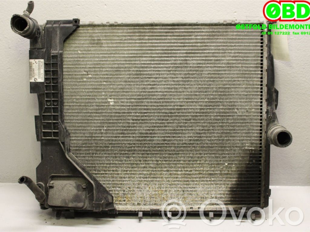 BMW X3 E83 Coolant radiator 