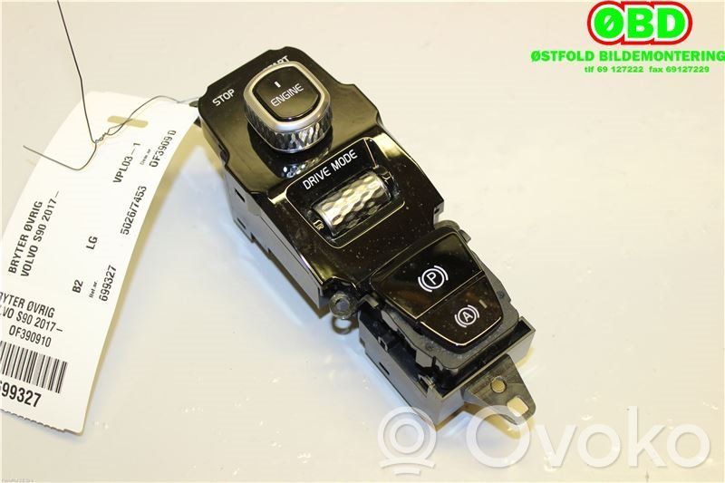 Volvo S90, V90 Altri interruttori/pulsanti/cambi