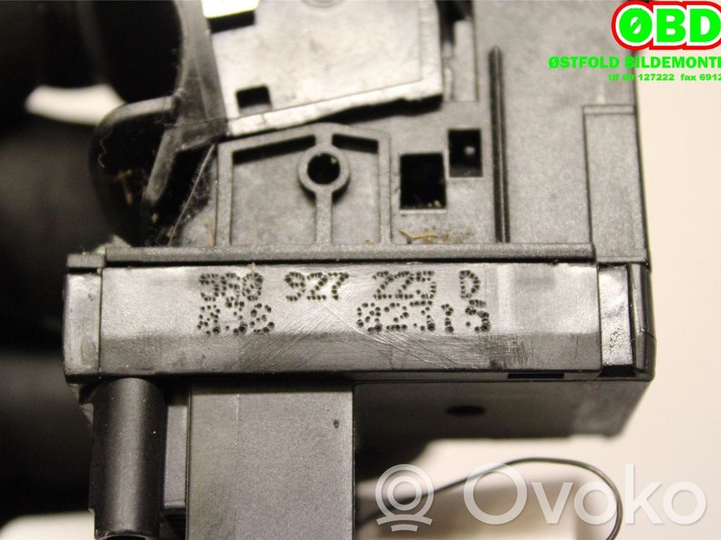 Volkswagen Golf VII Interrupteur, commande de frein de stationnement