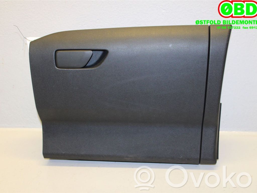 Ford Kuga III Handschuhfach 