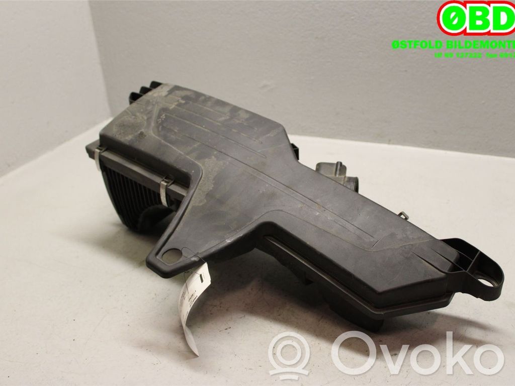 BMW 3 F30 F35 F31 Air filter box 