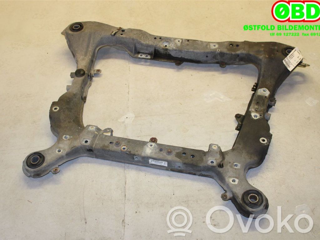 Volvo V70 Front subframe 