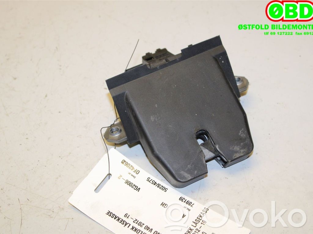 Volvo V40 Blocco chiusura del portellone 