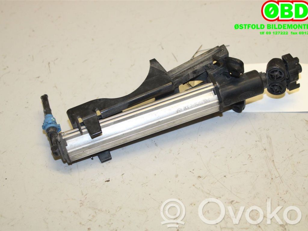 Ford C-MAX II Ugello a spruzzo lavavetri per faro 