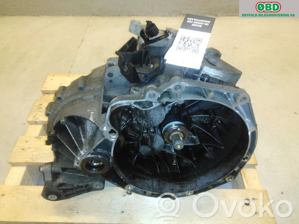 Volvo S60 Scatola del cambio manuale a 6 velocità