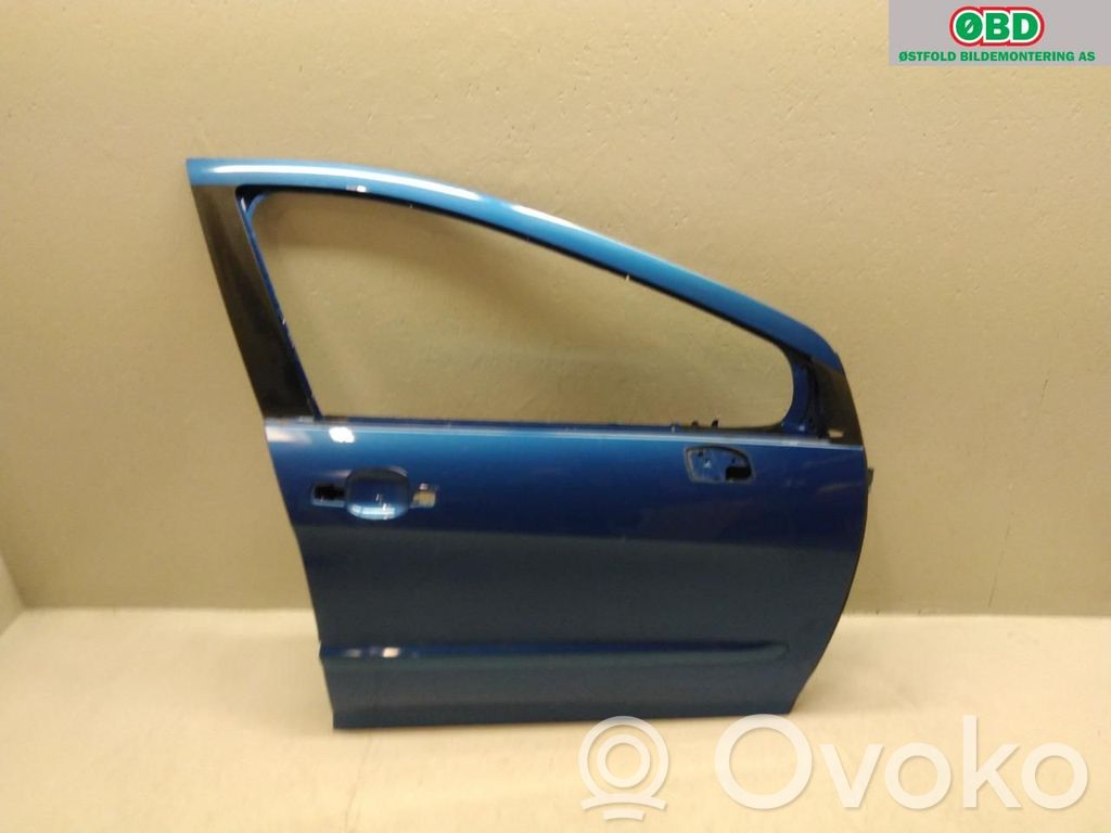 Puerta delantera   9004CC,9004CC