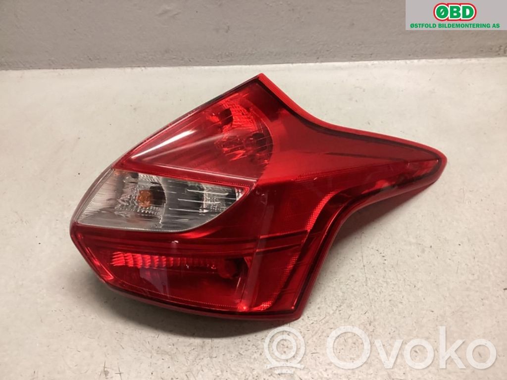 Ford Focus Lampă spate în caroserie 
