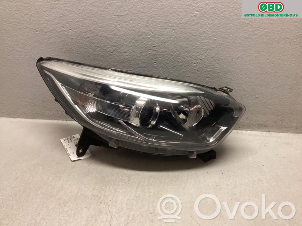 Renault Captur Headlight/headlamp 