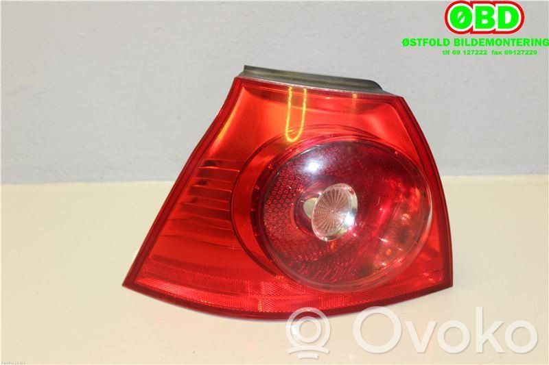 Volkswagen Golf V Lampa tylna