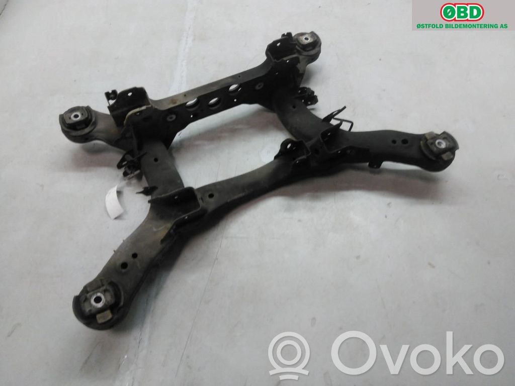 Mercedes-Benz GL X166 Sottotelaio posteriore 