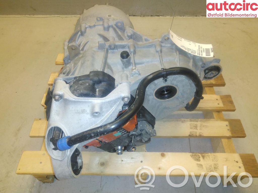 Tesla Model Y Elektromobilio variklis 