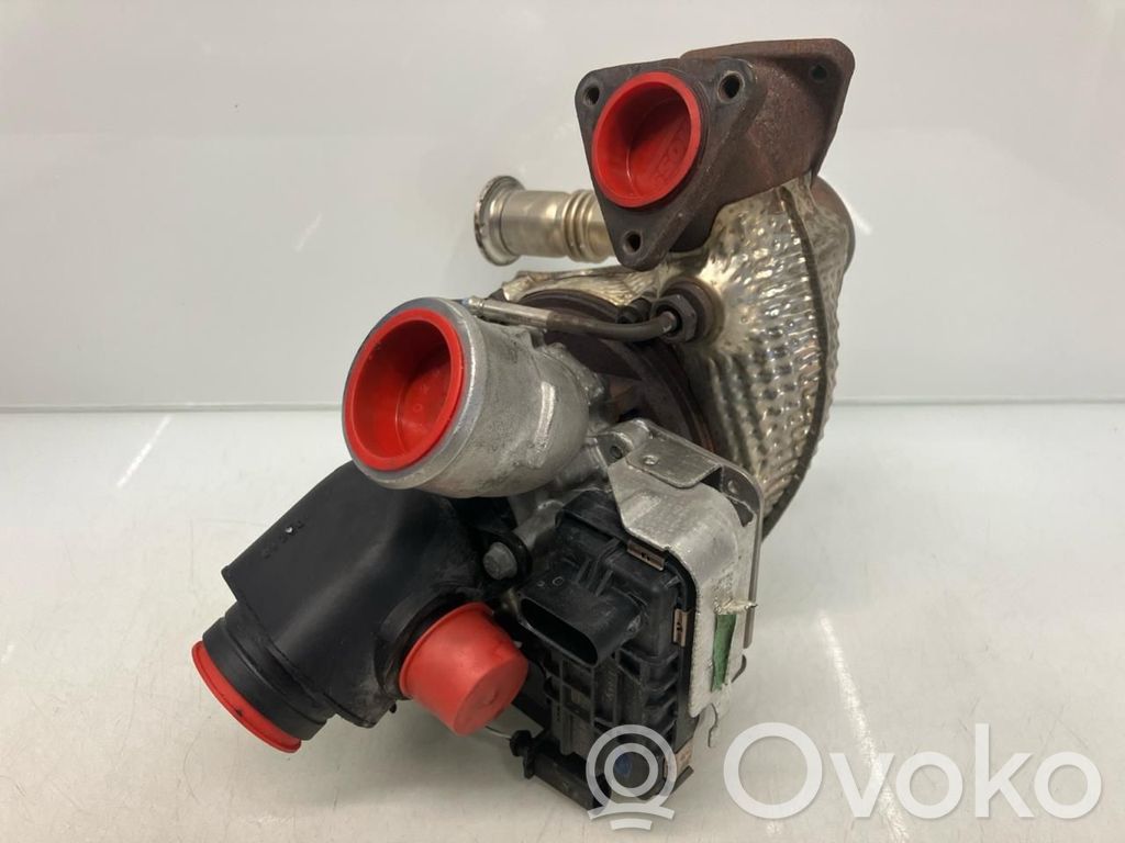 Audi A8 S8 D4 4H Turbina 