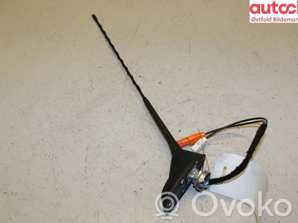 Peugeot 2008 I GPS-pystyantenni