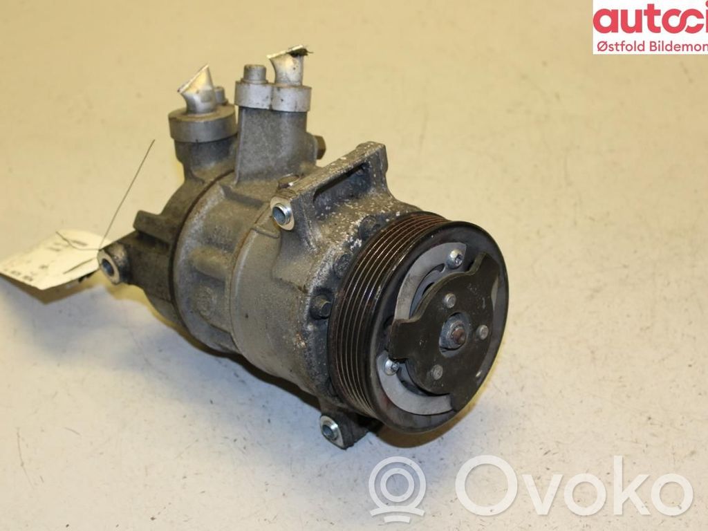 Volkswagen Golf VI Compressore aria condizionata (A/C) (pompa)