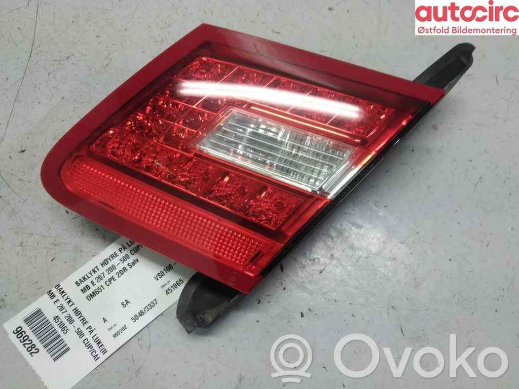 Mercedes-Benz E C207 W207 Lampă spate în caroserie 
