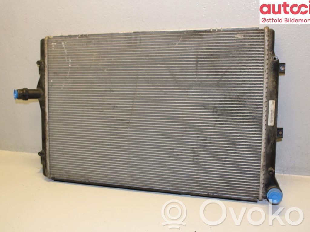 Volkswagen Caddy Radiatore di raffreddamento