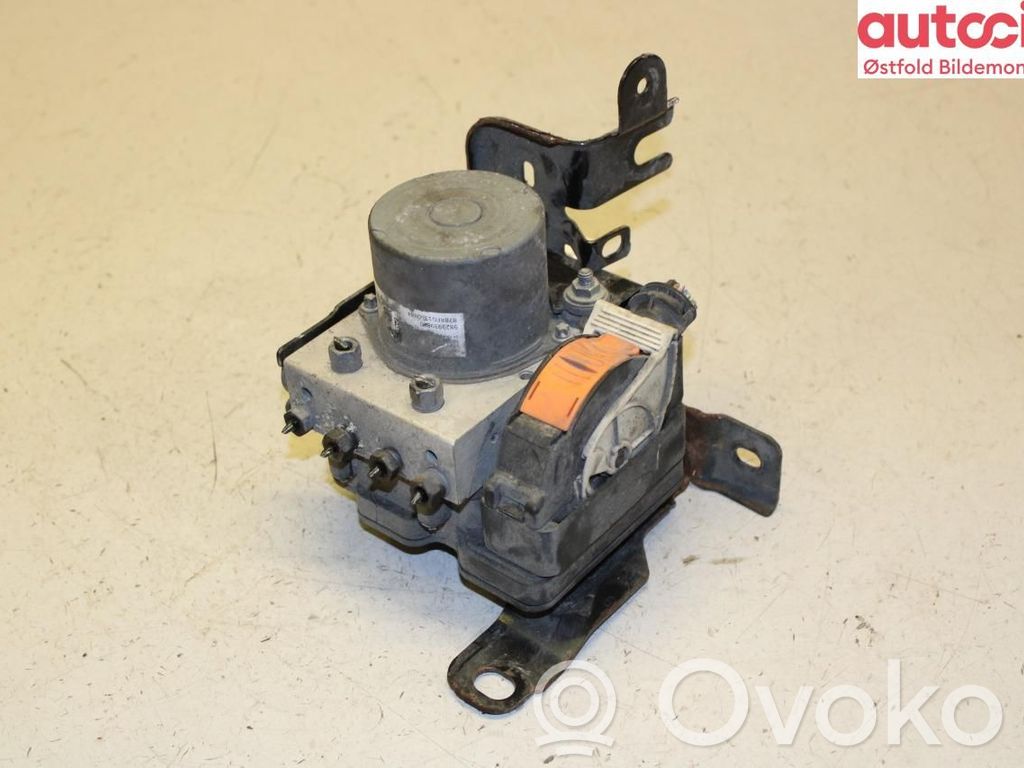 Peugeot Partner III Bomba de ABS 