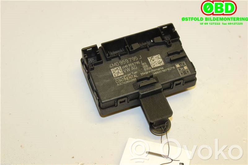 Door control unit/module   4M0959795M,4M0959795J,4M0959795J,4M0959795J,4M0959795M