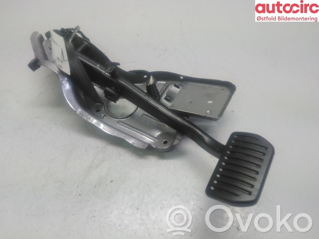 Volvo XC40 Poljinkokoonpano 