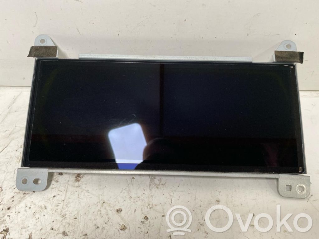 Tesla Model X Geschwindigkeitsmesser Cockpit 