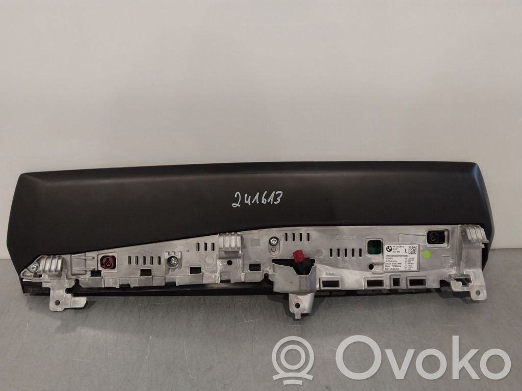BMW X1 U11 Panel radia 