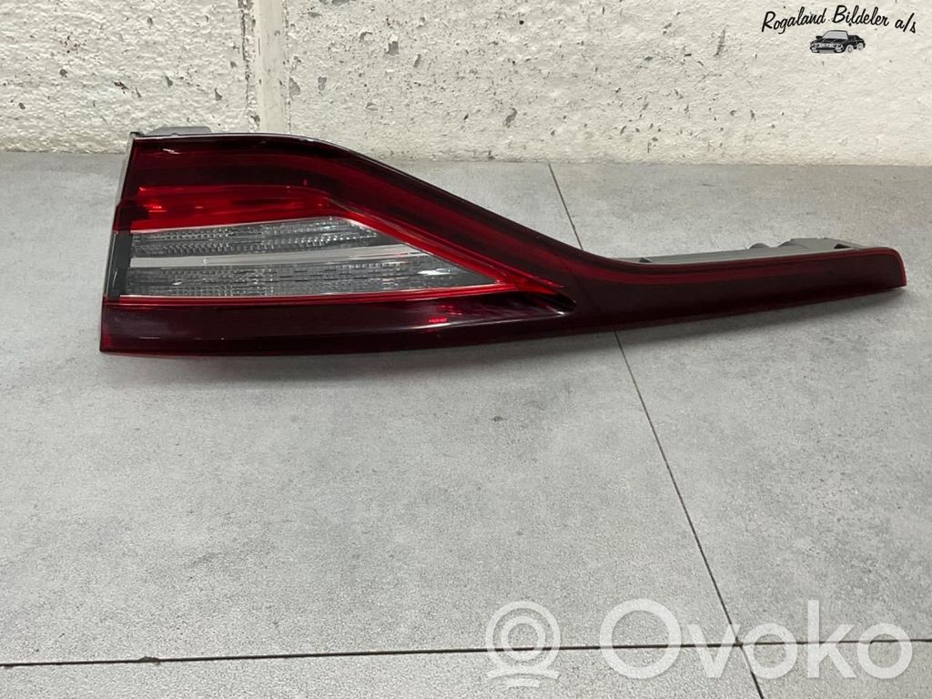 Renault Megane IV Rear/tail lights 