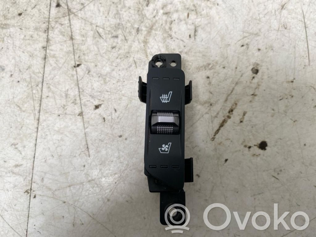 KIA Sorento Przełączniki podgrzewania foteli 