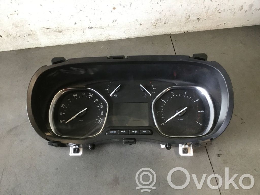 Toyota Proace Vitezometru (grup de instrumente) 
