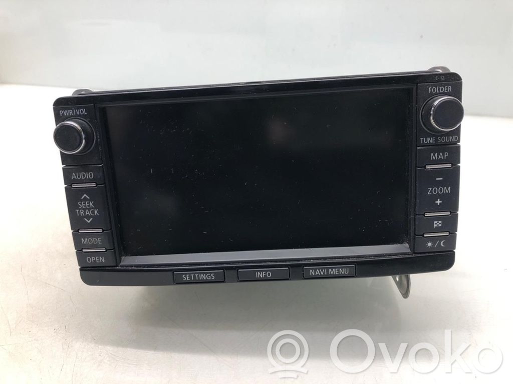 Mitsubishi Outlander Radio/CD/DVD/GPS head unit 