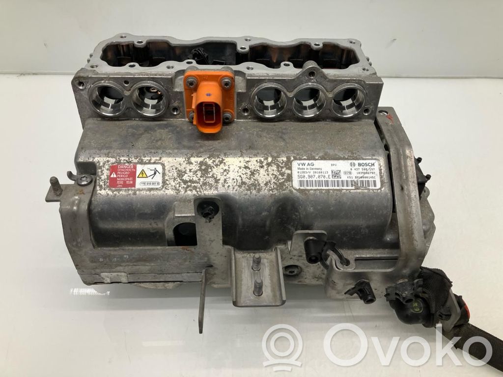 Volkswagen Golf VII Convertitore di tensione inverter