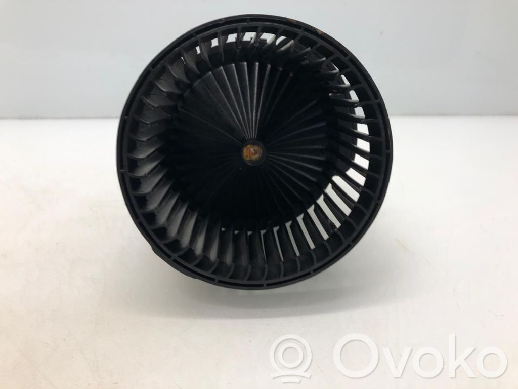 Opel Astra L Ventilator aerotermă 
