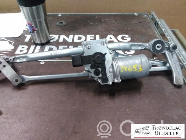 BMW 3 E90 E91 Tringlerie et moteur d'essuie-glace avant 