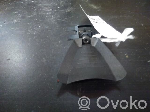 BMW 5 F10 F11 Supporto anteriore per il sensore di parcheggio (PDC)