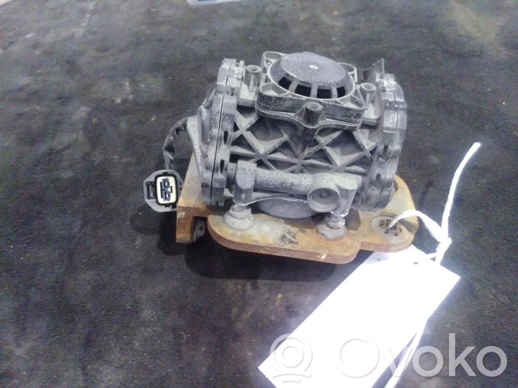 Ford Focus Alipainepumppu 
