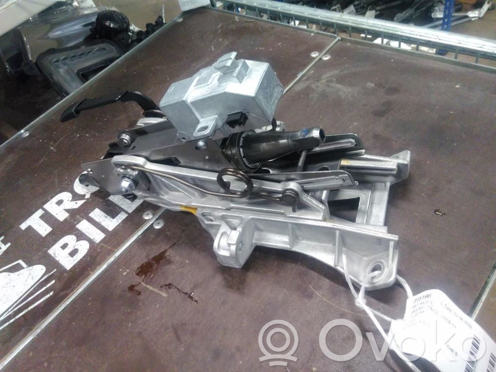 Jaguar I-Pace Steering wheel axle set 
