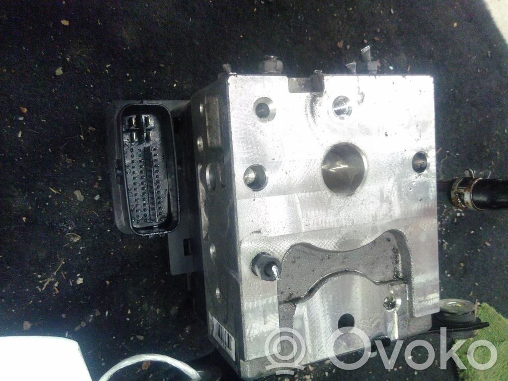 Lexus RX III ABS Pump 