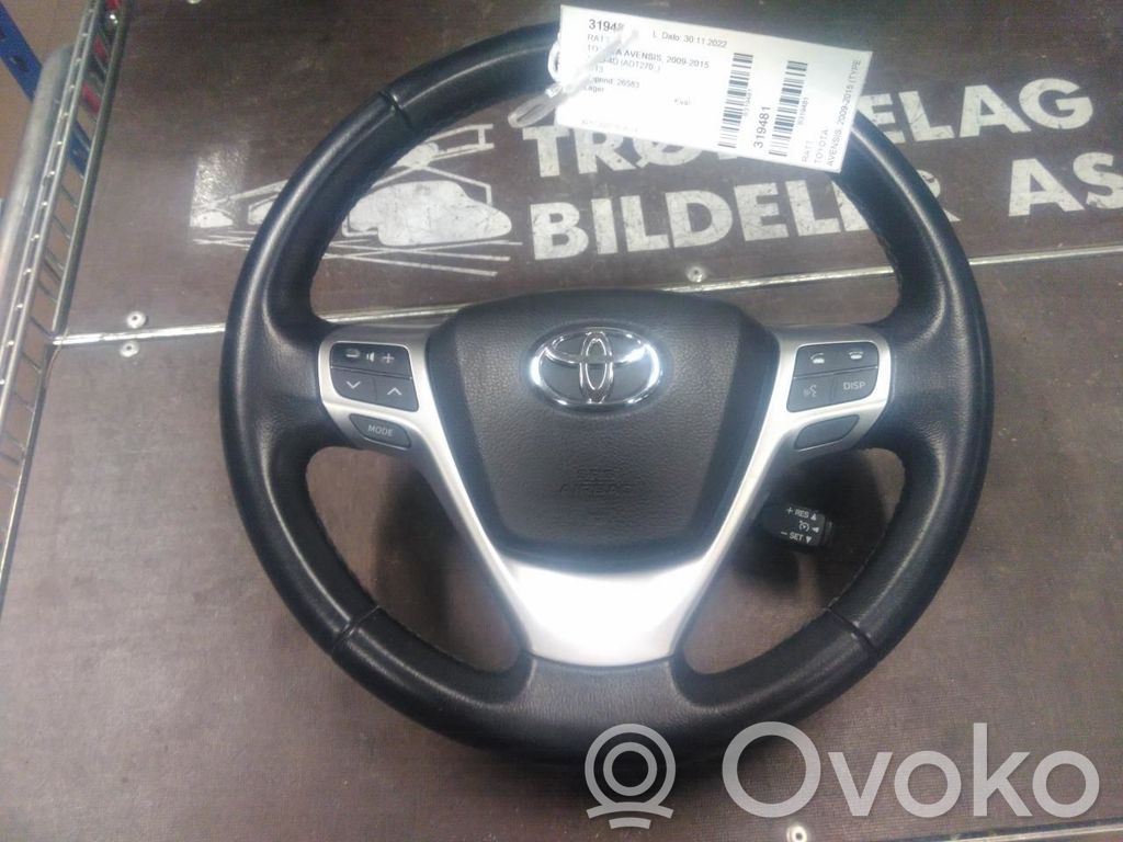 Toyota Avensis T270 Volan 