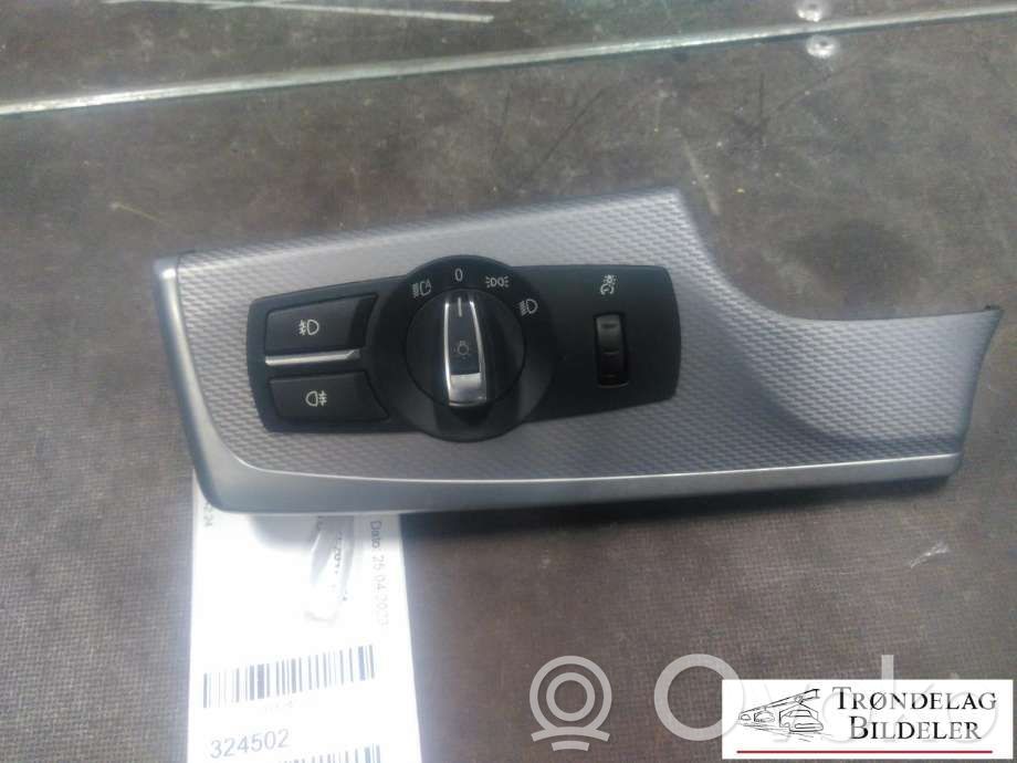 BMW 5 F10 F11 Šviesų jungtukas 
